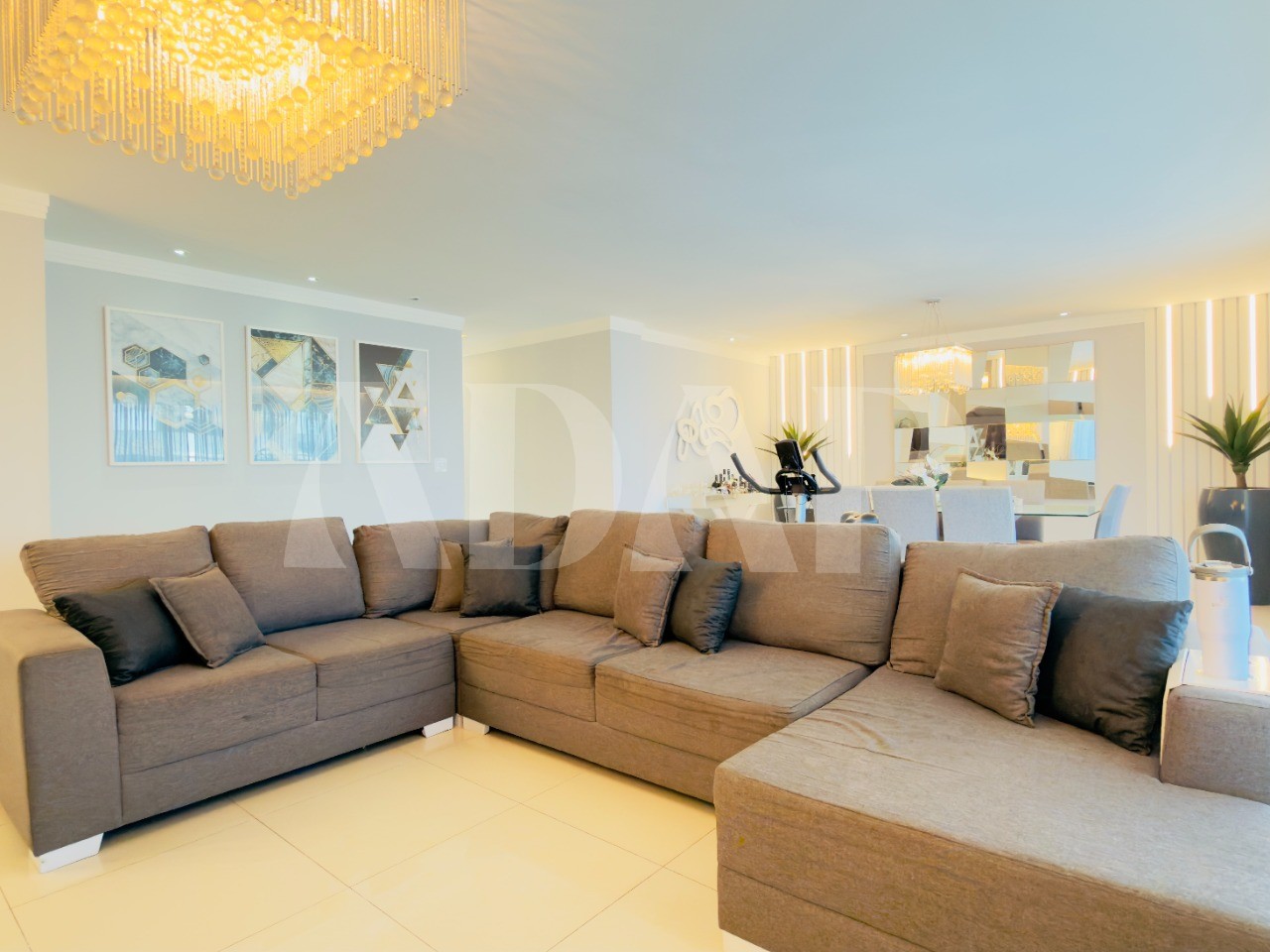 Cobertura, 3 quartos, 203 m² - Foto 1