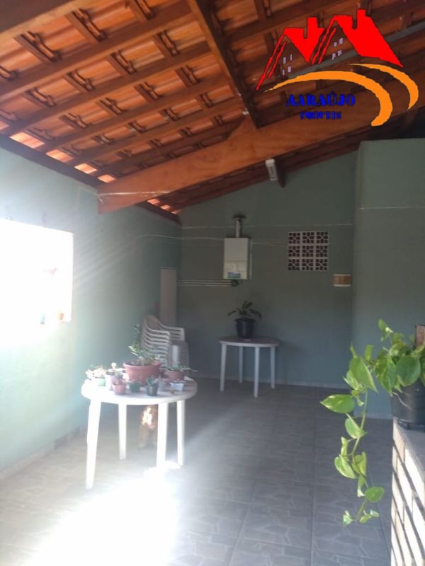 Casa à venda com 3 quartos, 160m² - Foto 16