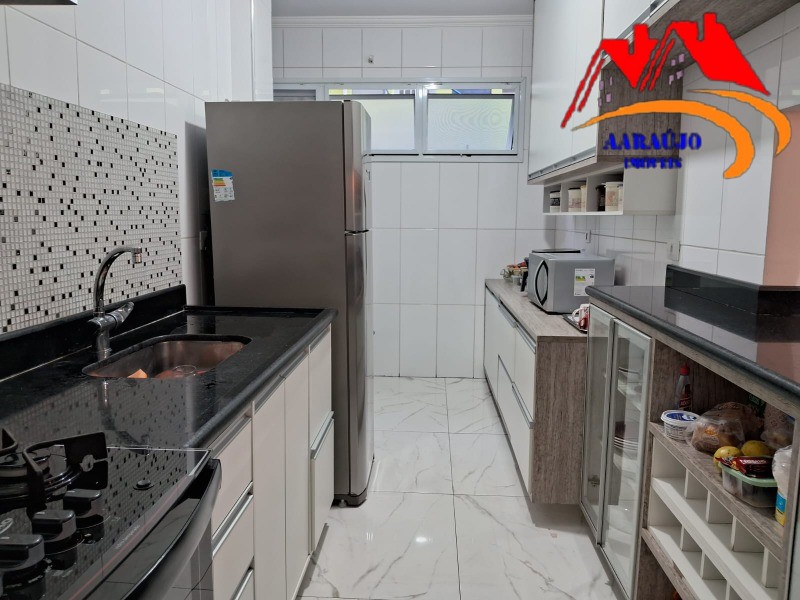 Apartamento à venda com 3 quartos, 74m² - Foto 17