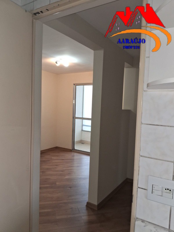 Apartamento à venda com 2 quartos, 56m² - Foto 18