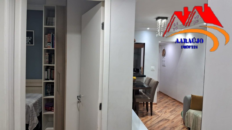 Apartamento à venda com 3 quartos, 74m² - Foto 8