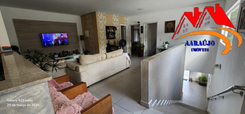 Casa, 4 quartos - Foto 1