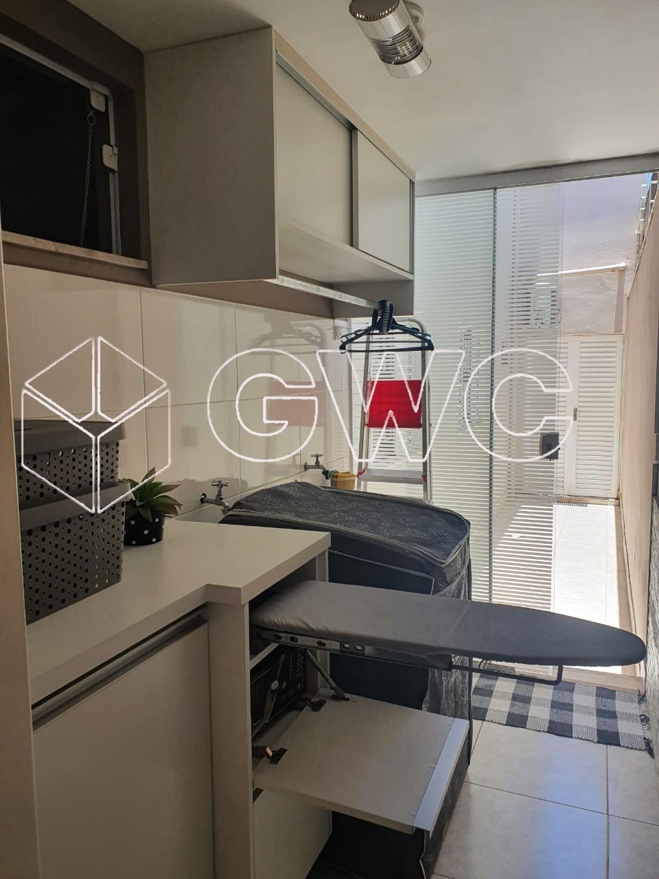 Casa à venda com 3 quartos, 150m² - Foto 4