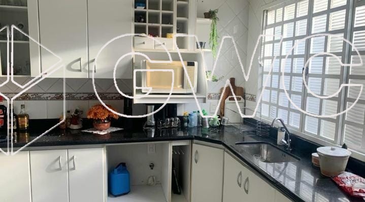 Casa à venda com 3 quartos, 183m² - Foto 7