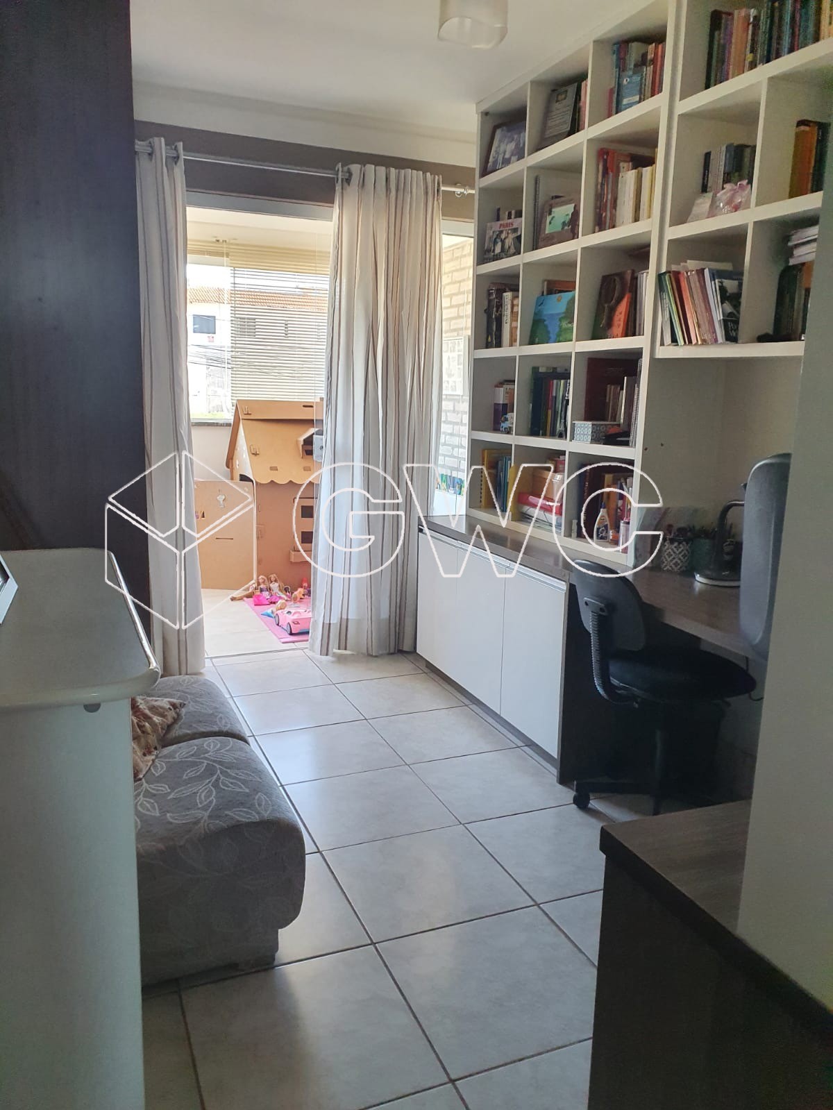 Casa à venda com 3 quartos, 150m² - Foto 11