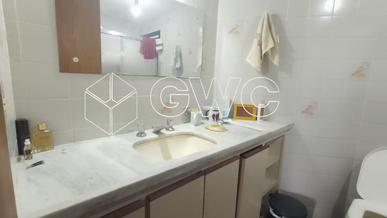 Apartamento à venda com 2 quartos, 80m² - Foto 4