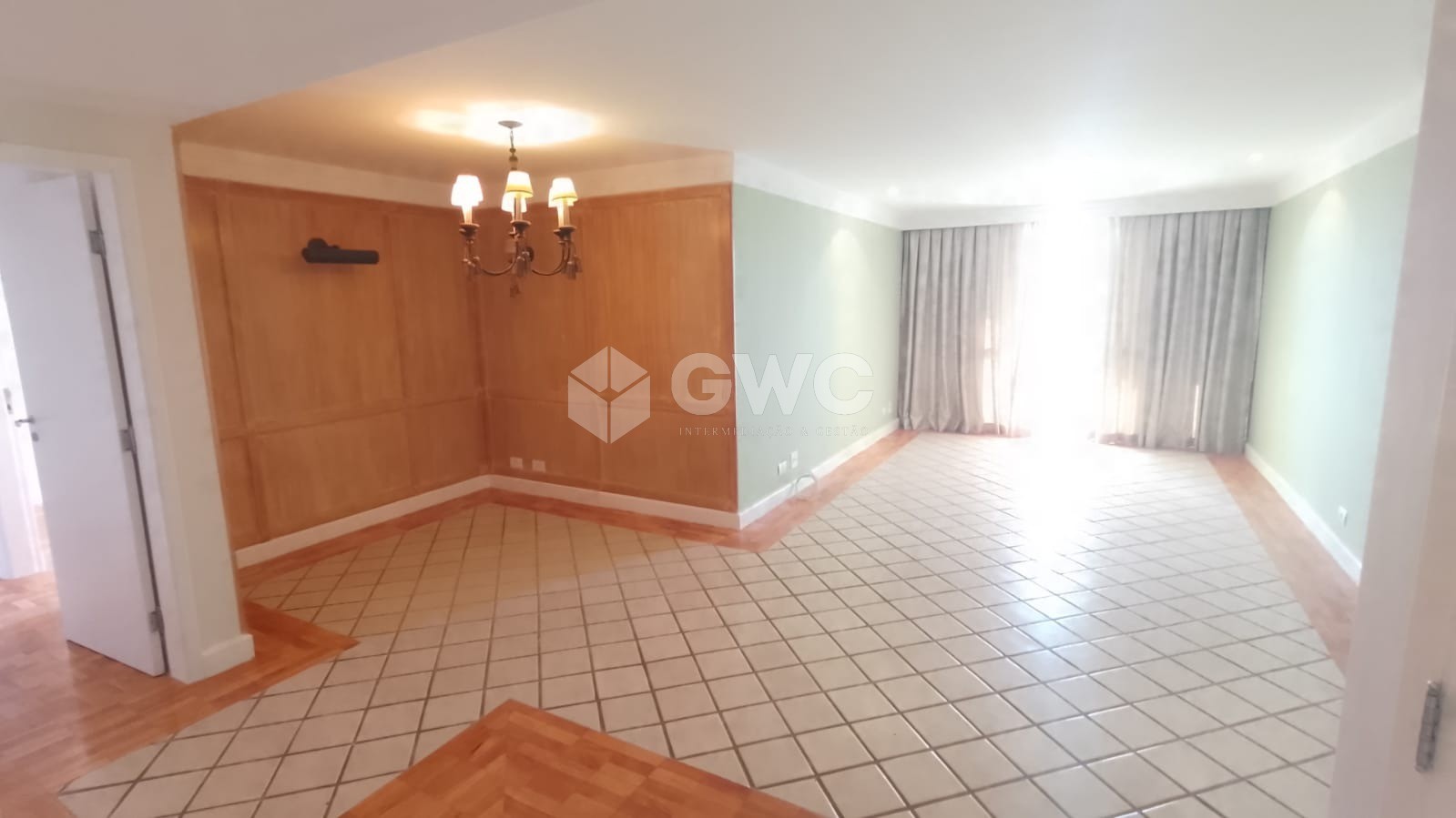 Apartamento à venda com 3 quartos, 160m² - Foto 3