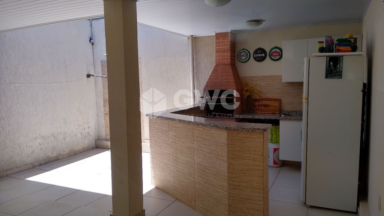 Casa à venda com 3 quartos, 130m² - Foto 11