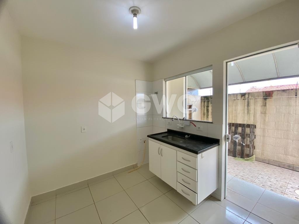 Casa para alugar com 3 quartos - Foto 4