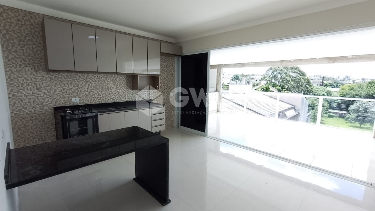 Casa à venda com 2 quartos, 300m² - Foto 5