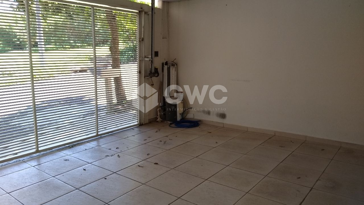 Casa à venda com 3 quartos, 130m² - Foto 2