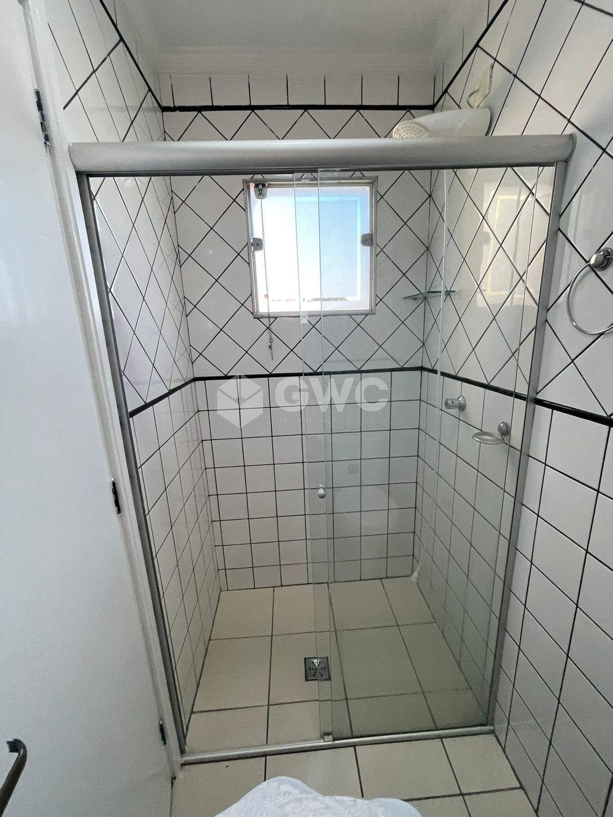 Apartamento à venda com 2 quartos, 72m² - Foto 18