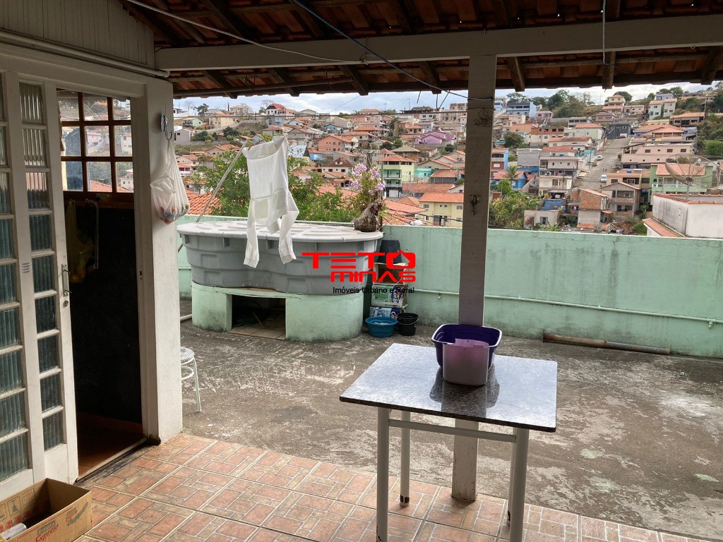 Casa à venda com 3 quartos - Foto 4