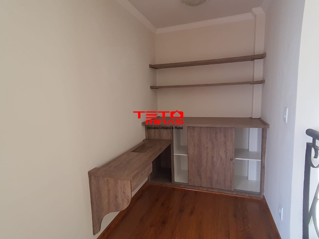 Casa à venda com 3 quartos, 248m² - Foto 11
