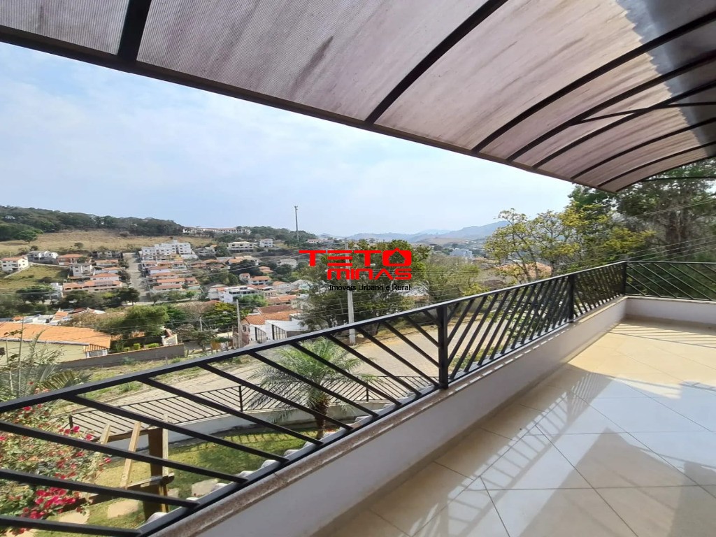 Casa à venda com 3 quartos, 248m² - Foto 6