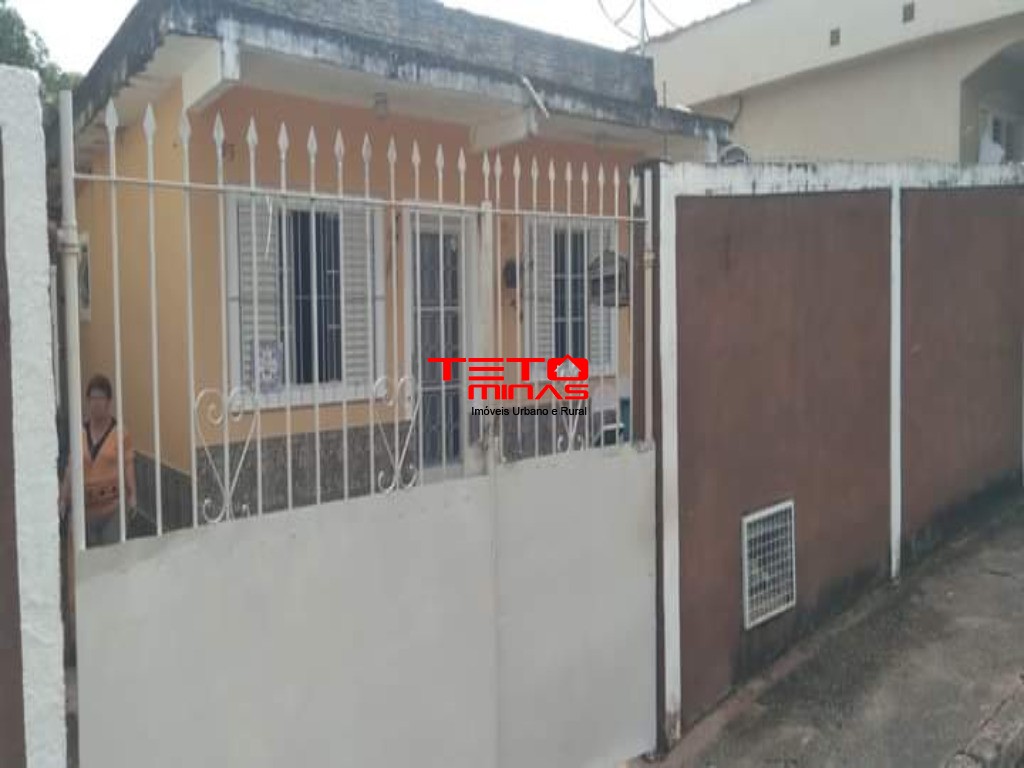 Casa à venda com 3 quartos - Foto 1