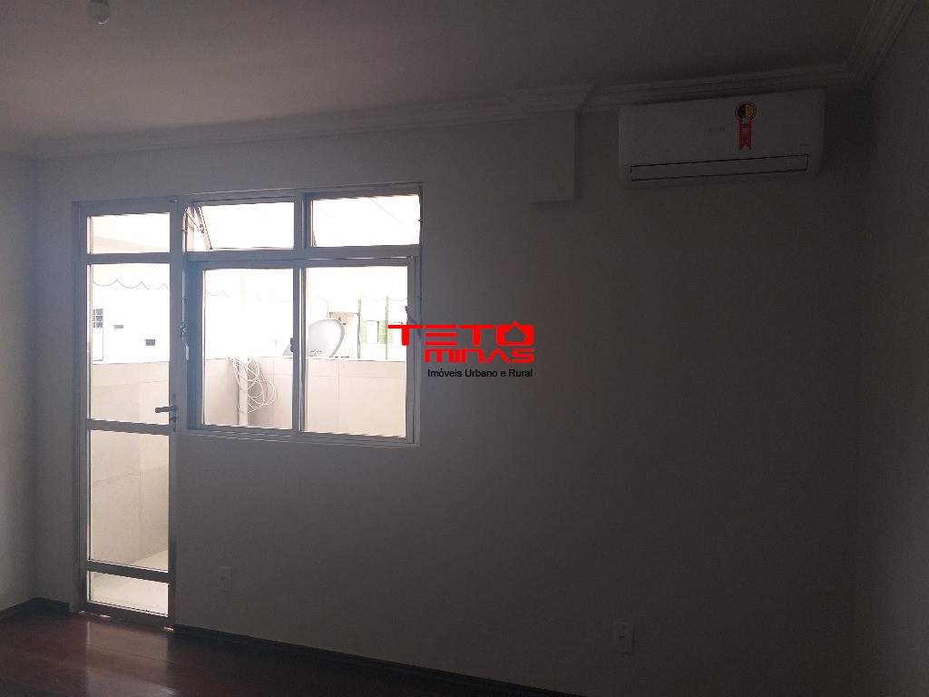 Apartamento à venda com 3 quartos, 96m² - Foto 12