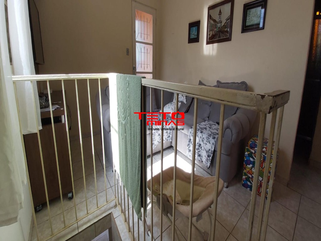 Casa à venda com 3 quartos - Foto 4