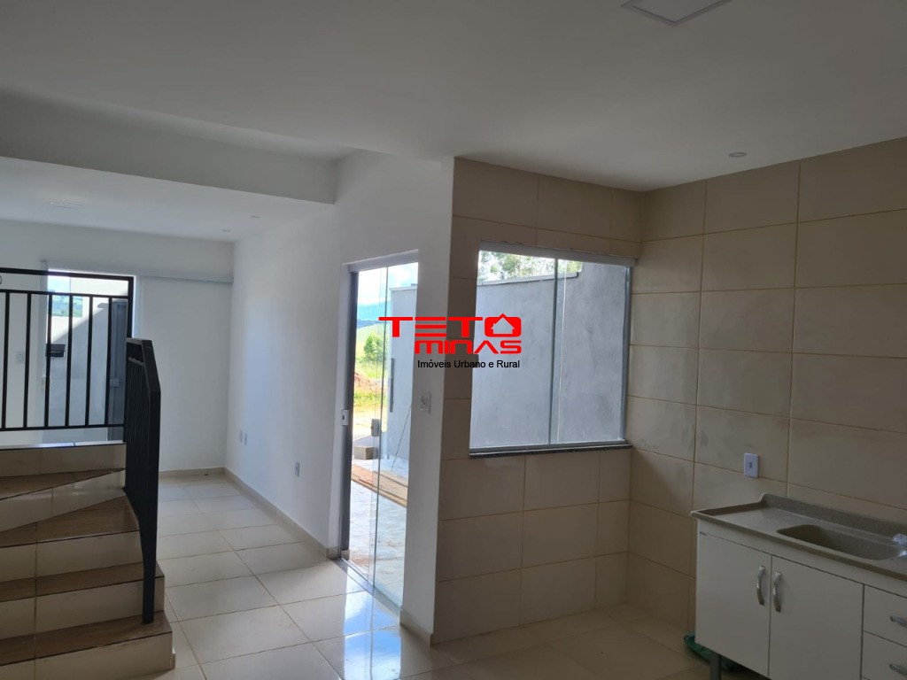 Casa à venda com 2 quartos, 90m² - Foto 6
