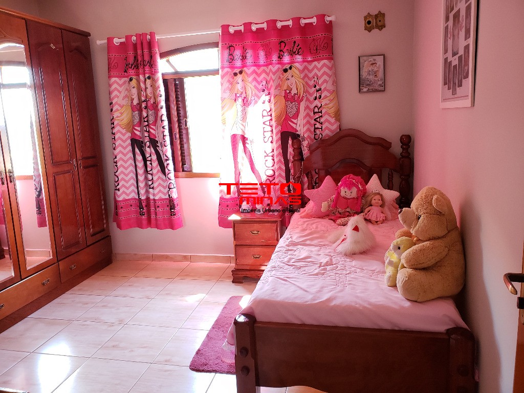 Casa à venda com 4 quartos, 310m² - Foto 13