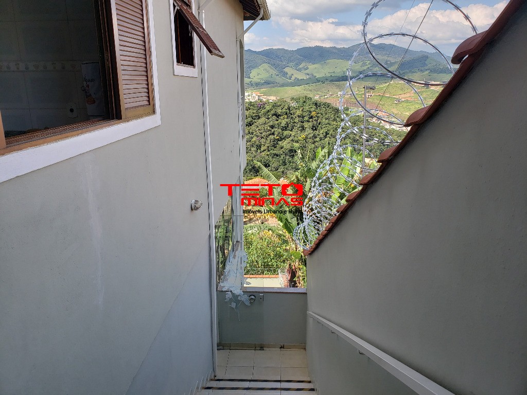 Casa à venda com 4 quartos, 310m² - Foto 71