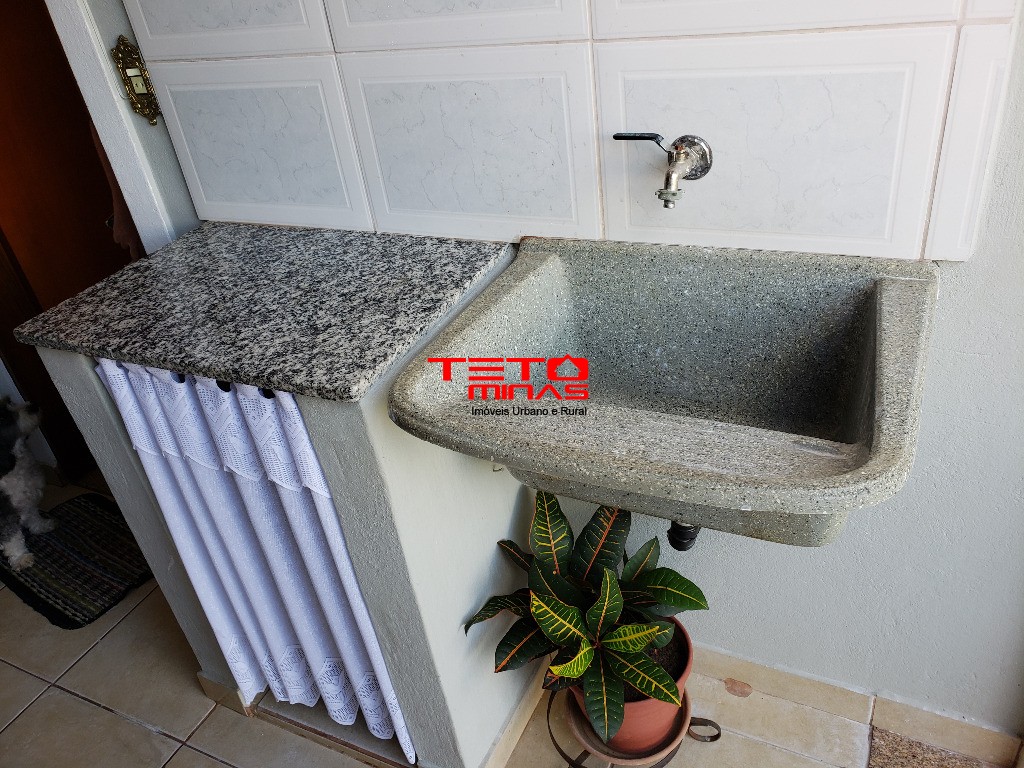 Casa à venda com 4 quartos, 310m² - Foto 69