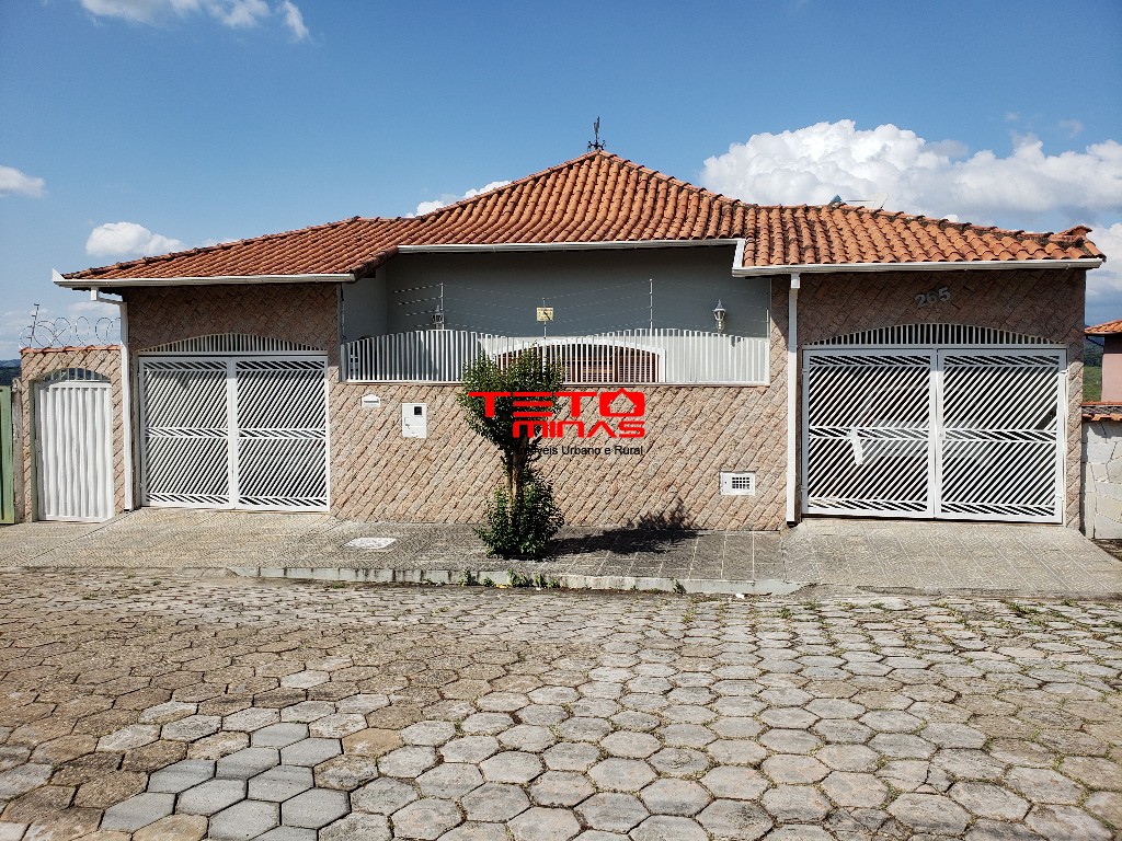 Casa à venda com 4 quartos, 310m² - Foto 2