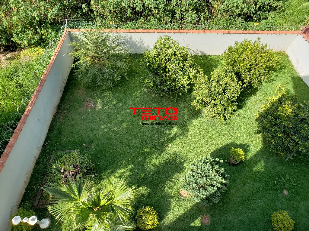 Casa à venda com 4 quartos, 310m² - Foto 59