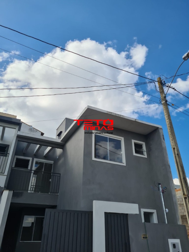 Casa à venda com 2 quartos, 90m² - Foto 5