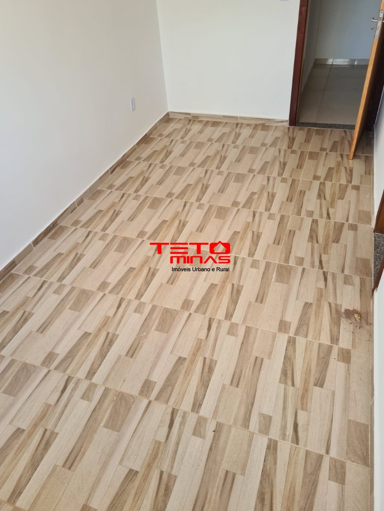 Casa à venda com 2 quartos, 90m² - Foto 16