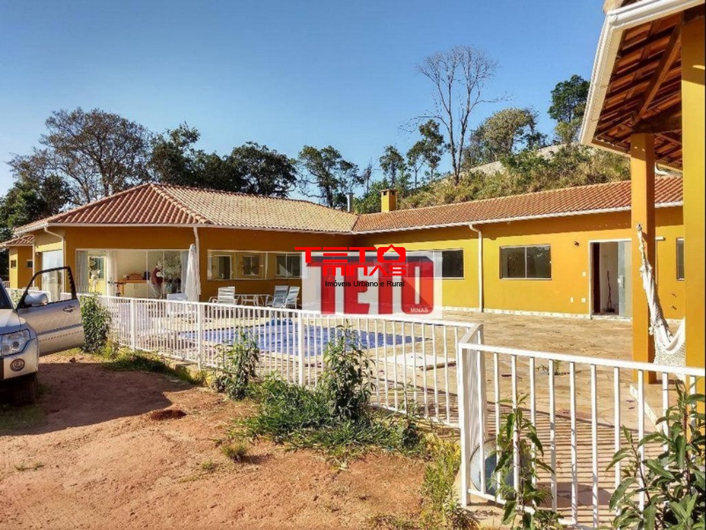 Chácara à venda com 4 quartos, 370m² - Foto 32