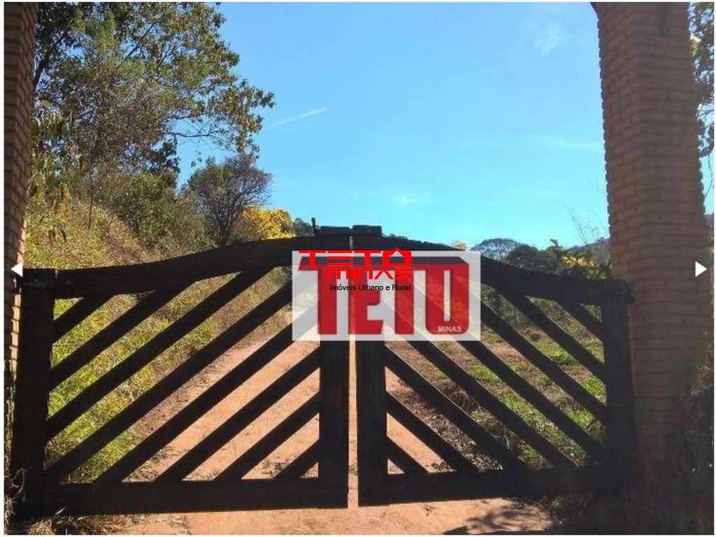 Chácara à venda com 4 quartos, 370m² - Foto 26