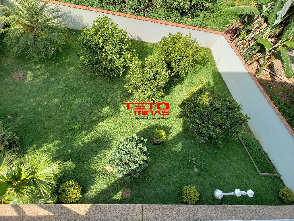 Casa à venda com 4 quartos, 310m² - Foto 60
