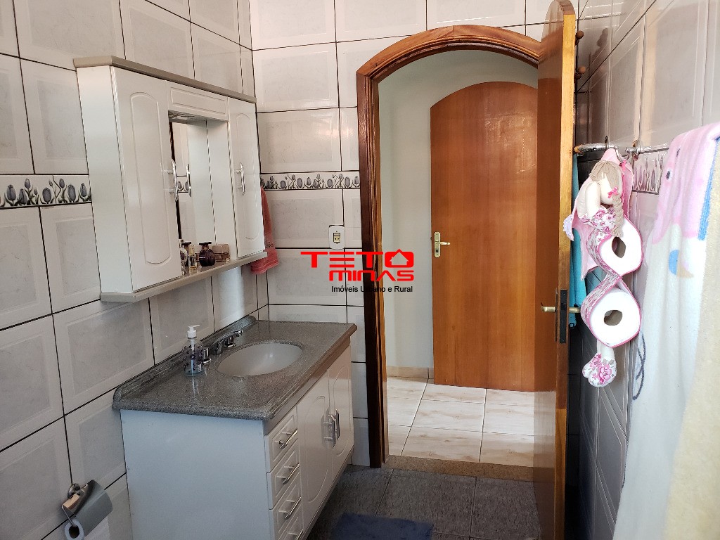 Casa à venda com 4 quartos, 310m² - Foto 36