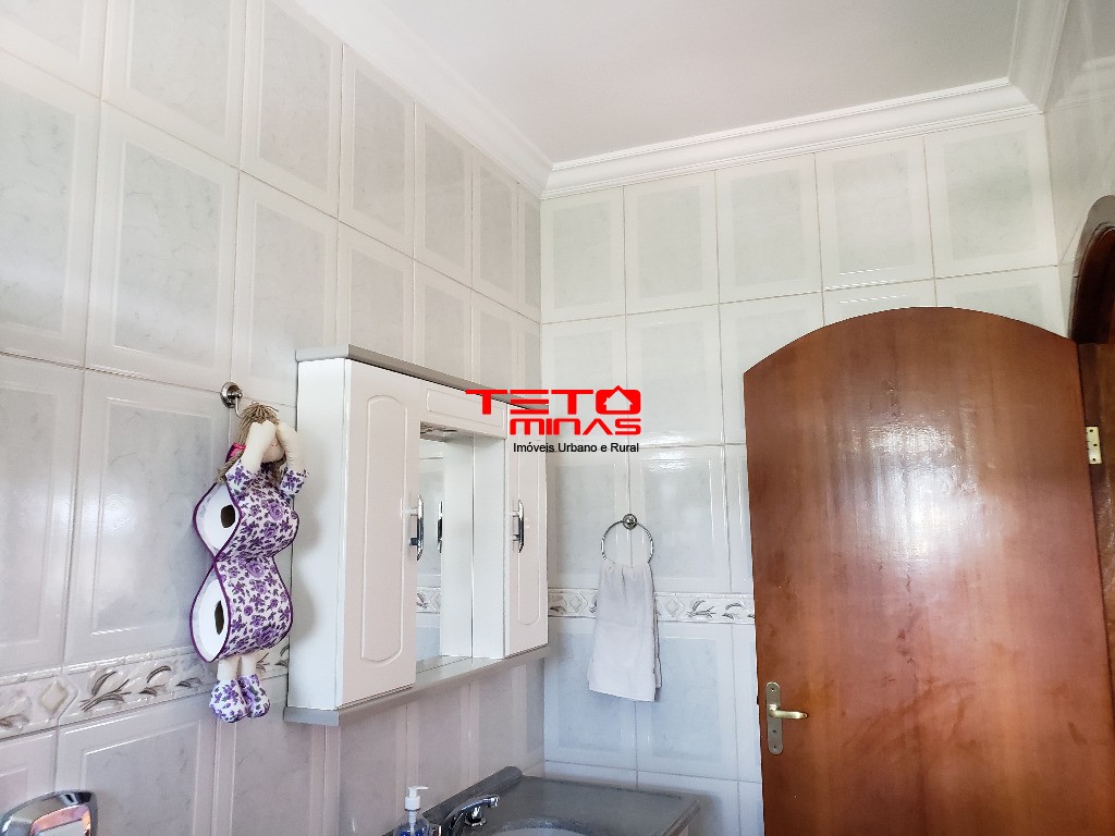 Casa à venda com 4 quartos, 310m² - Foto 48