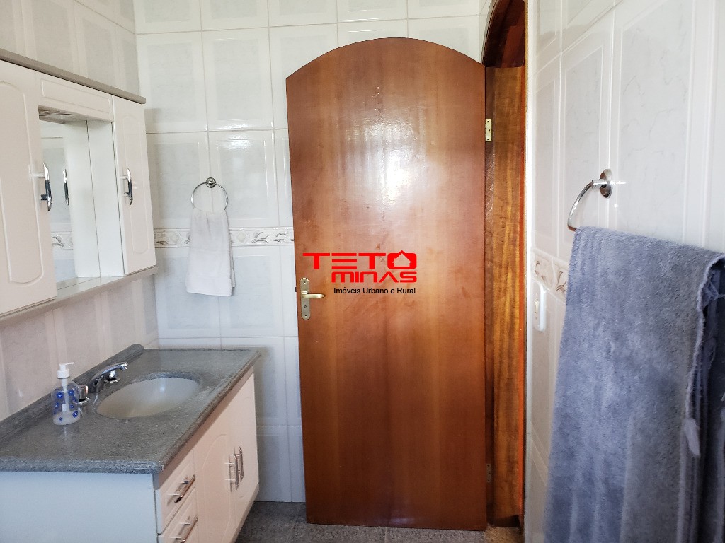 Casa à venda com 4 quartos, 310m² - Foto 49