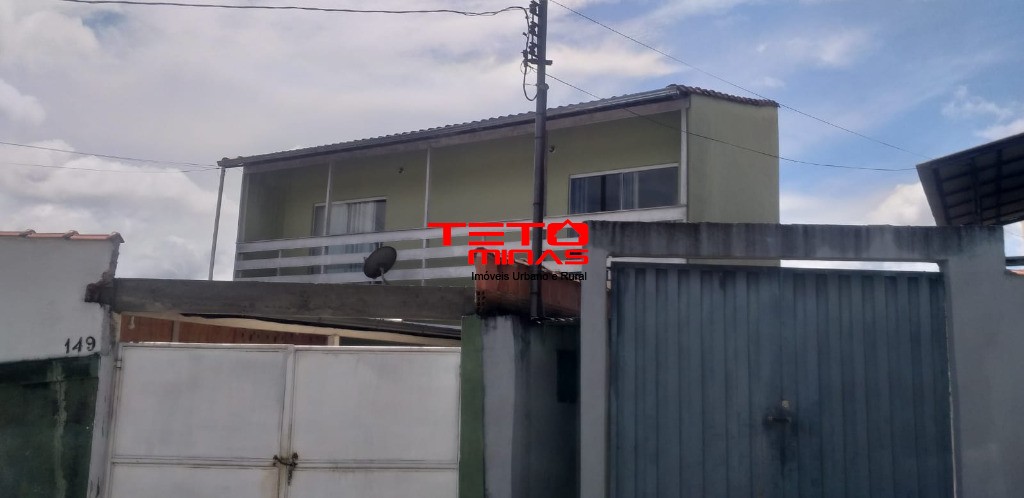 Casa à venda com 2 quartos, 187m² - Foto 2
