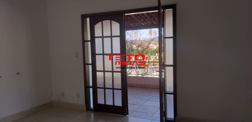 Casa à venda com 3 quartos, 102m² - Foto 16