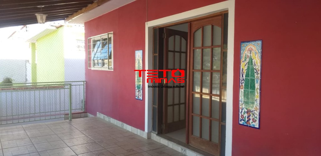 Casa à venda com 3 quartos, 102m² - Foto 9