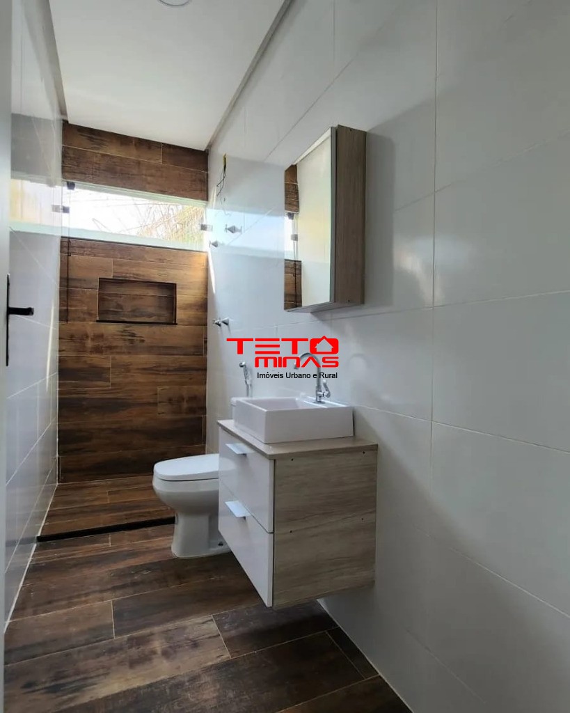 Casa à venda com 2 quartos, 125m² - Foto 3
