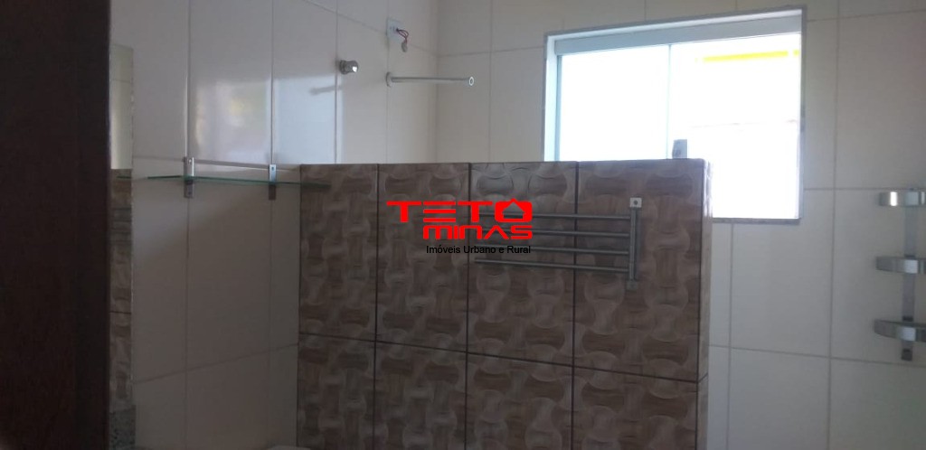 Casa à venda com 3 quartos, 102m² - Foto 4