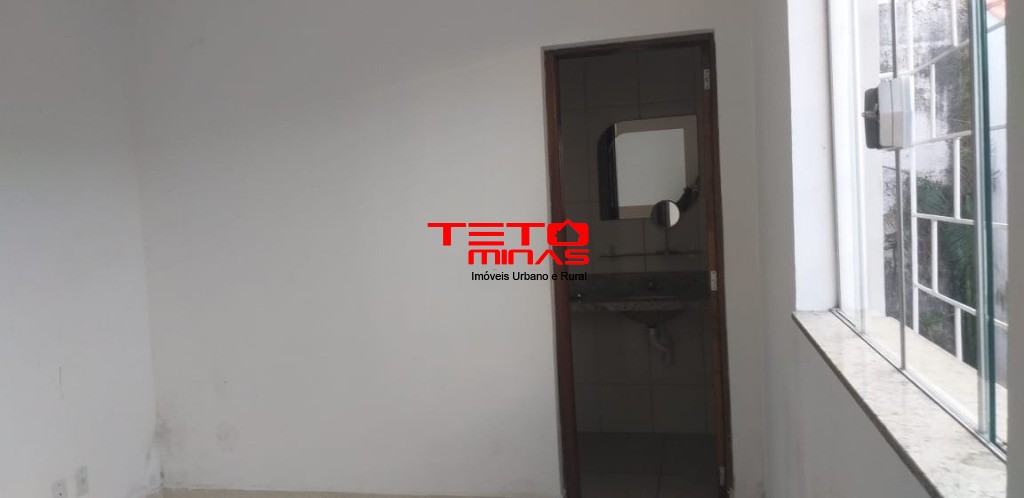 Casa à venda com 3 quartos, 102m² - Foto 8