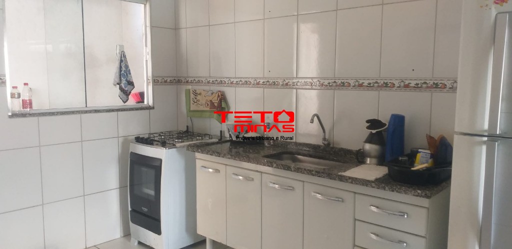 Casa à venda com 2 quartos, 187m² - Foto 13
