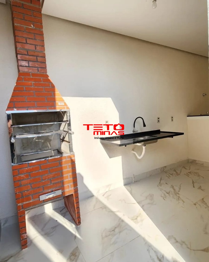 Casa à venda com 2 quartos, 125m² - Foto 5