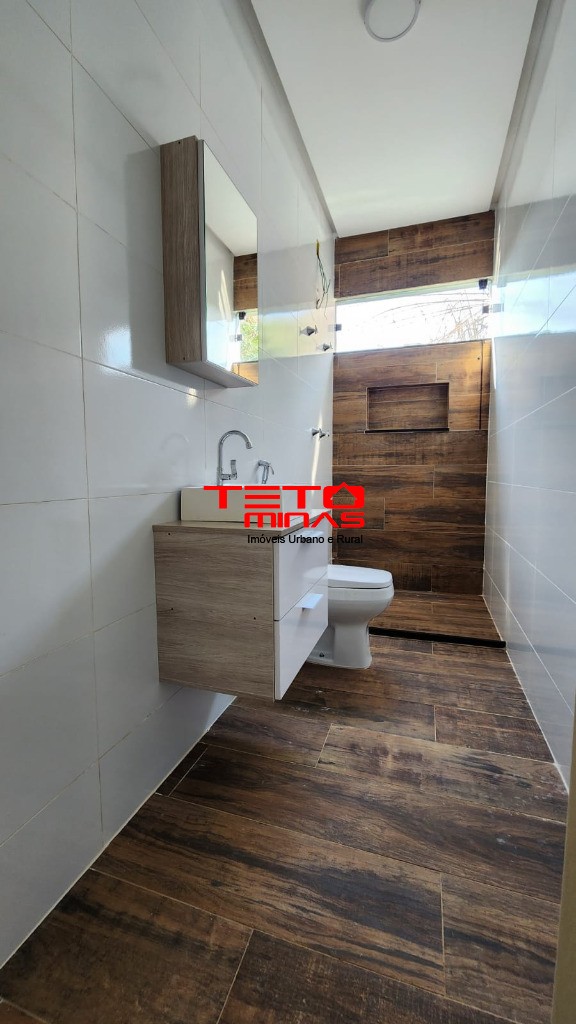 Casa à venda com 2 quartos, 125m² - Foto 9