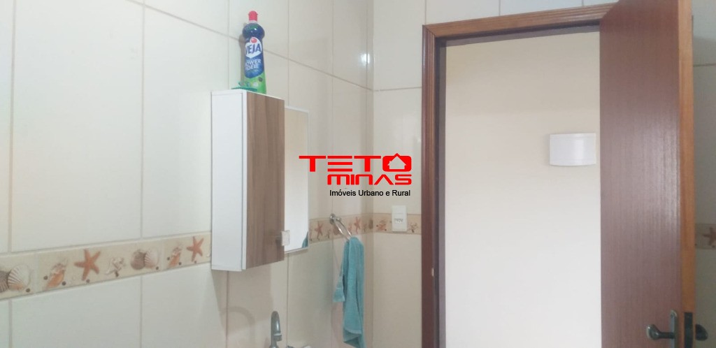 Casa à venda com 2 quartos, 187m² - Foto 20