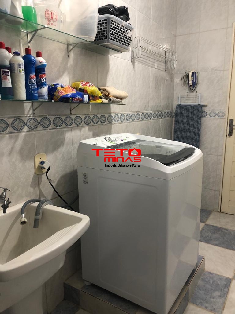 Casa à venda com 4 quartos, 354m² - Foto 10