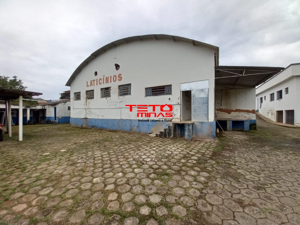 Depósito-Galpão-Armazém à venda, 530m² - Foto 1