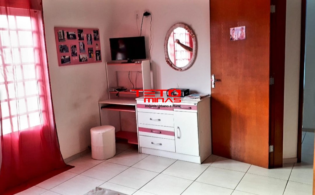 Casa à venda com 4 quartos, 360m² - Foto 12