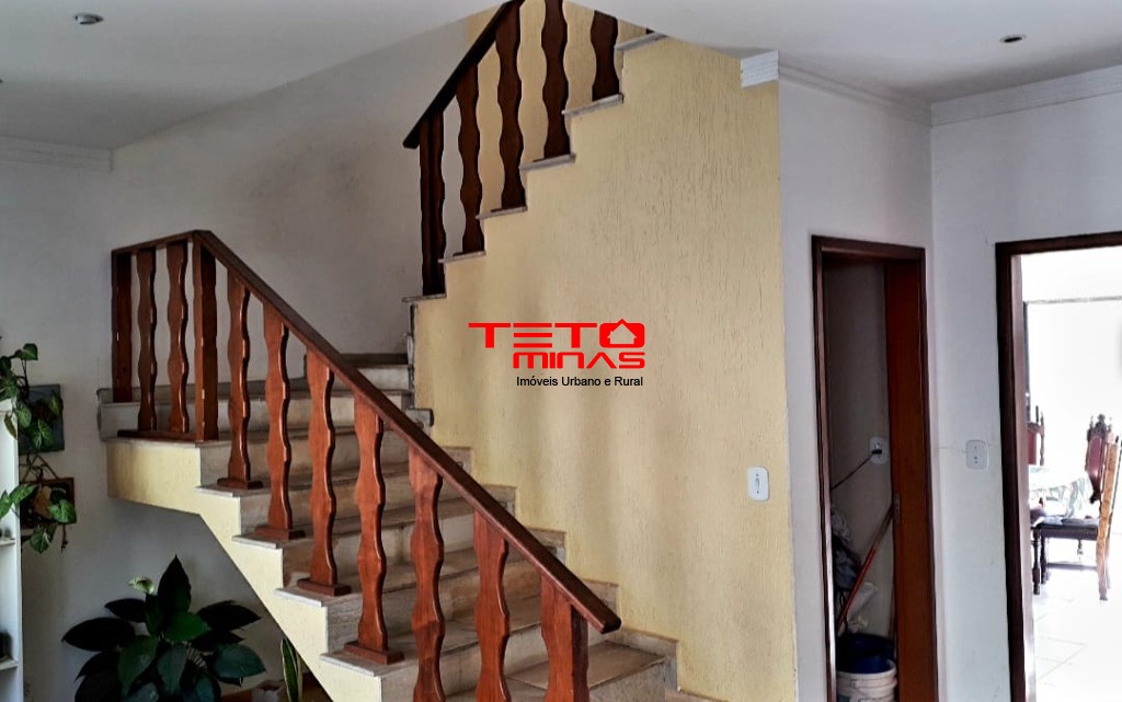 Casa à venda com 4 quartos, 360m² - Foto 17